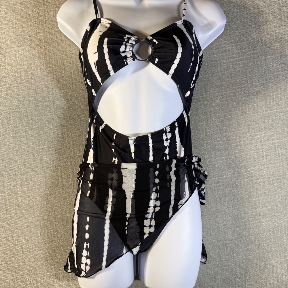 Unbranded One Piece Swimsuit Cut Out O-Ring Sarong Set‎ 160 Black White